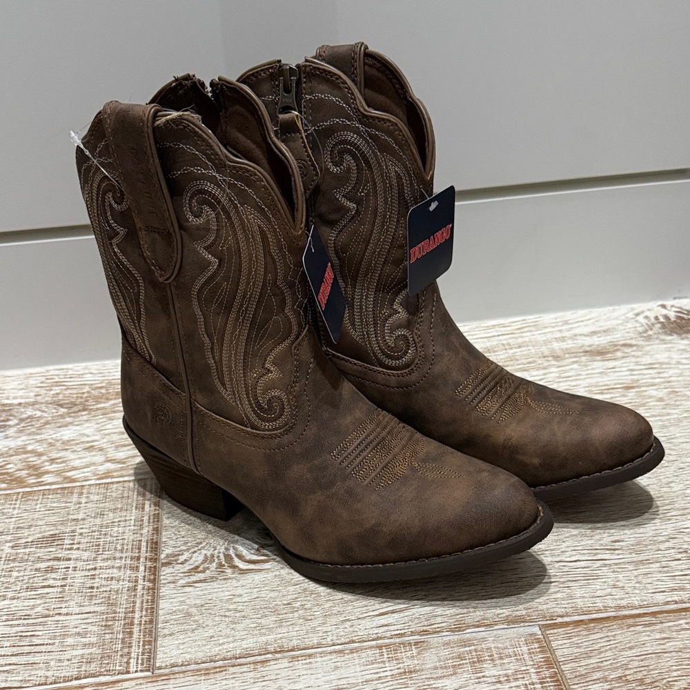 Brown Western Cowboy Boots - Picture 3 of 9